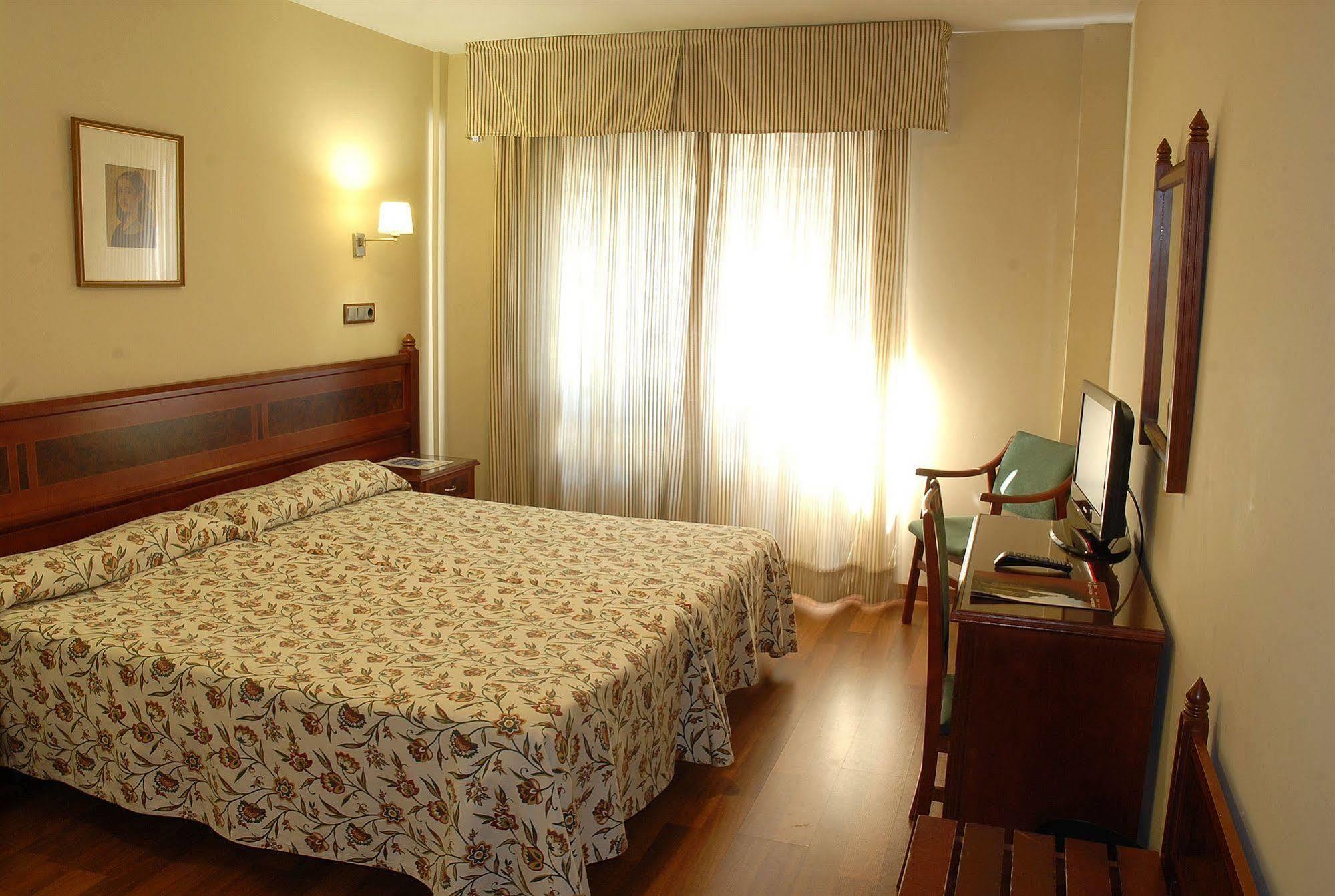 Hotel Reyes Catolicos Sewilla Pokój zdjęcie